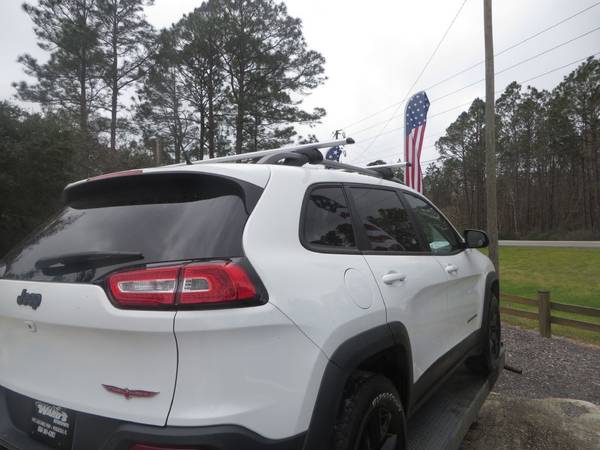 2015 Jeep Cherokee TRAILHAWK - - by dealer - vehicle for sale in Pensacola, FL – photo 6