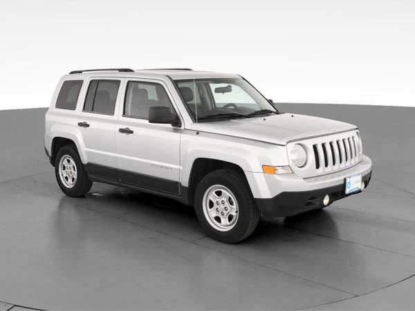 2014 Jeep Patriot Sport SUV 4D suv Silver - FINANCE ONLINE - cars &... for sale in milwaukee, WI – photo 15