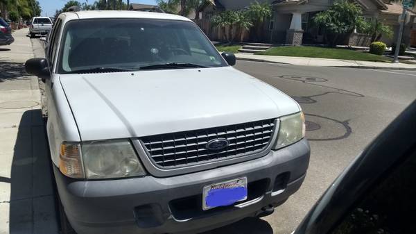 2003 Ford Explorer XLS (Mechanic Special) for sale in Tracy, CA – photo 2