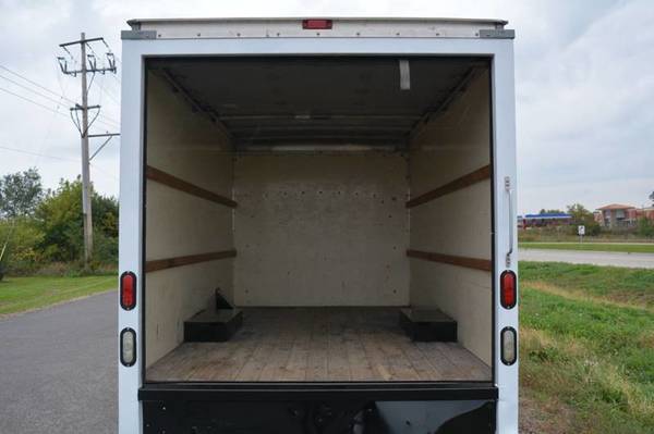 2012 GMC 3500 12ft Box Truck for sale in Ann Arbor, MI – photo 15