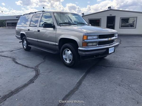 1998 CHEVROLET SUBURBAN K1500 LT 4x4 5.7 only 97K 2 owner leather Nice for sale in Grand Junction, CO – photo 9