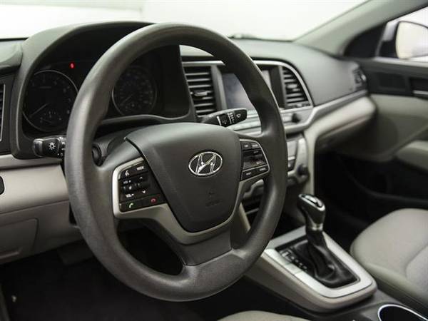 2017 Hyundai Elantra SE Sedan 4D sedan Gray - FINANCE ONLINE for sale in Denver , CO – photo 2