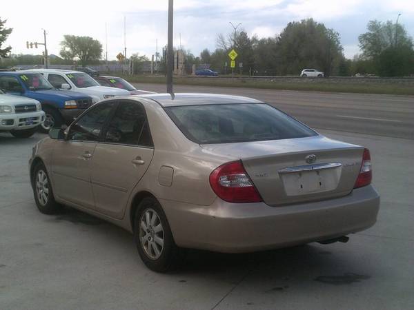 2004 Toyota Camry XLE - cars & trucks - by dealer - vehicle... for sale in Fort Collins, CO – photo 7