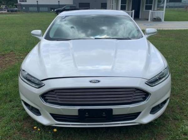 2016 Ford Fusion SE - - by dealer - vehicle automotive for sale in Simpsonville, SC – photo 3