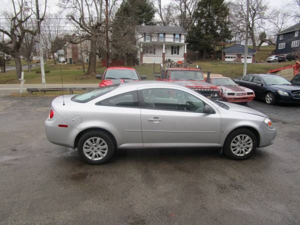 2009 chevy Cobalt - - by dealer - vehicle automotive for sale in Charleroi, PA – photo 3