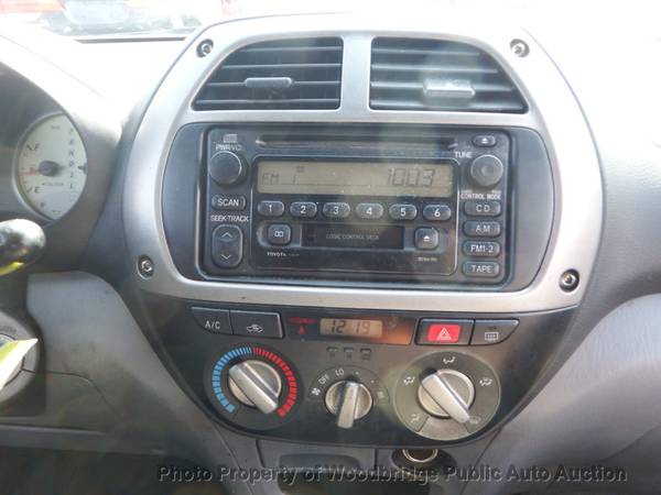 2002 *Toyota* *RAV4* *4dr Automatic 4WD* Silver - cars & trucks - by... for sale in Woodbridge, District Of Columbia – photo 19