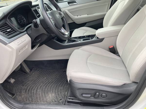 2019 Hyundai Sonata SEL - - by dealer - vehicle for sale in Okmulgee, OK – photo 15