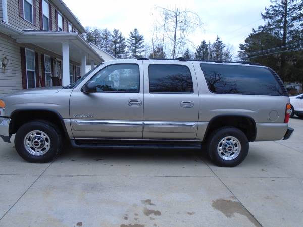 2003 gmc yukon xl--2500-- 4 wheel dr - cars & trucks - by owner -... for sale in Lebanon, OH – photo 4