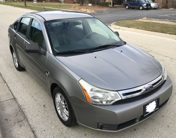 2008 Ford Focus SE 4 Cylinder 133k Original Miles - cars & trucks -... for sale in Hickory Hills, IL – photo 9