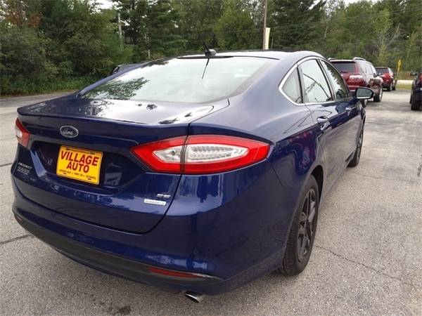 2013 Ford Fusion SE - cars & trucks - by dealer - vehicle automotive... for sale in Oconto, WI – photo 10