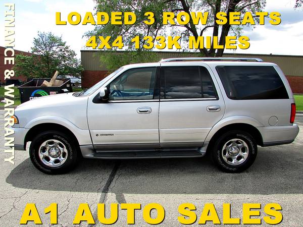 4X4 2000 LINCOLN NAVIGATOR suv tow 133k for sale in Willowbrook, IL – photo 2