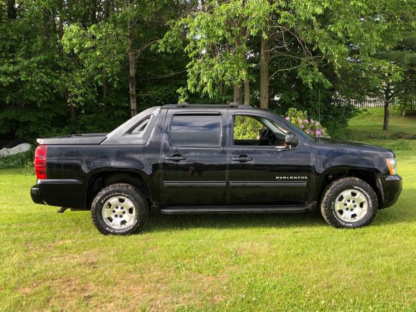 2012 Chevrolet Avalanche LS for sale in Newport, NH – photo 8