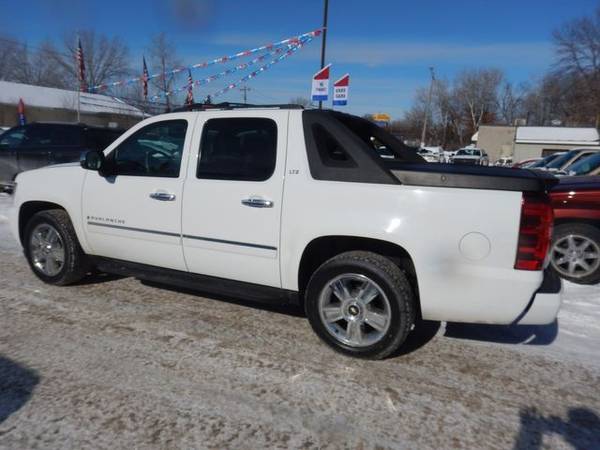 2009 Chevrolet Avalanche LTZ - Must Sell! Special Deal! - cars & for sale in Oakdale, MN – photo 5