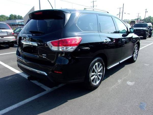 2013 Nissan Pathfinder - Financing Available! - cars & trucks - by... for sale in Bristol, CT – photo 8