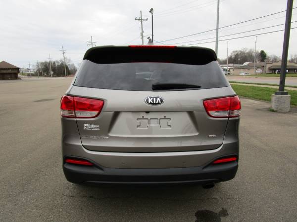 '16 Kia Sorento LX NEW tires AWD ! - cars & trucks - by dealer -... for sale in Waterford, PA – photo 6