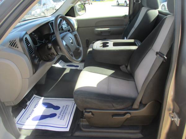 2008 Chevy Silverado Reg-Cab 2WD W/T Long Bed for sale in Girard, IL – photo 6