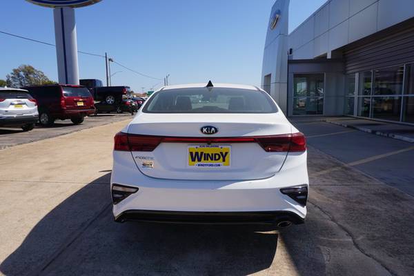 STILL UNDER FACTORY WARRANTY! 2020 Kia Forte - - by for sale in Other, TX – photo 4