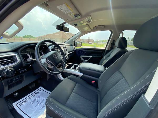 2018 Nissan Titan SV 4x4 for sale in McAllen, TX – photo 8