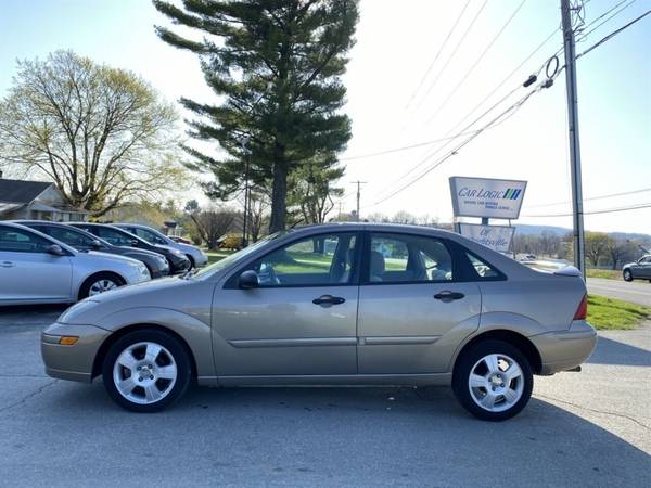 2003 Ford Focus ZTS 4dr Sedan - - by dealer - vehicle for sale in Wrightsville, PA – photo 10