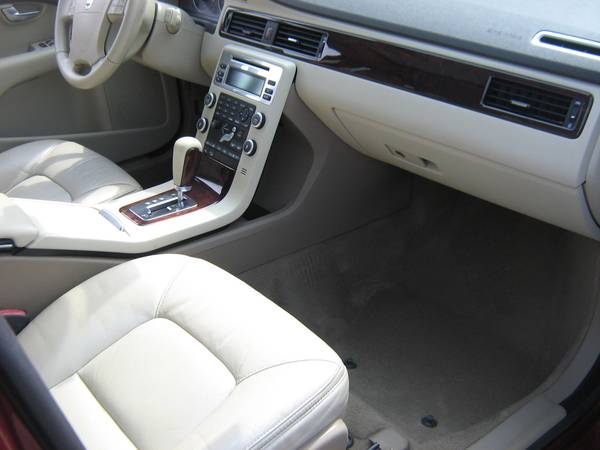 2008 VOLVO XC70 SW - - by dealer - vehicle automotive for sale in STATEN ISLAND, NY – photo 18