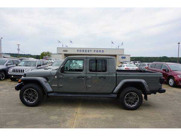 2020 Jeep Gladiator Overland - cars & trucks - by dealer - vehicle... for sale in Forest, MS – photo 23