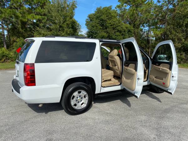 2007 CHEVY SUBURBAN LT LUXURY EDITION!! - cars & trucks - by owner -... for sale in Kissimmee, FL – photo 8