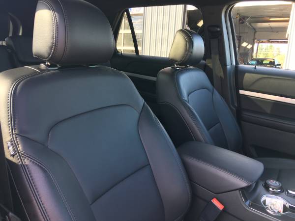 2017 Ford Explorer XLT 3Rd Row Leather Roof Nav! Warranty! for sale in Bridgeport, NY – photo 9