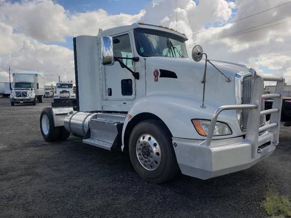 2012 KENWORTH T660 for sale in Bakersfield, CA – photo 5