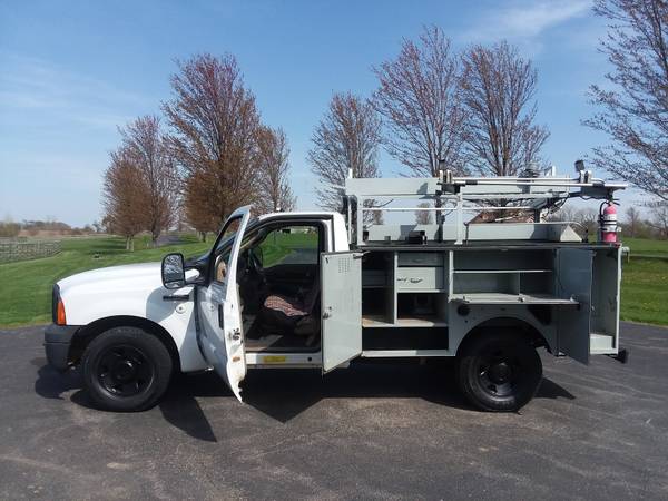 2006 Ford F350 XL Super Duty Automatic Towing SteelWeld Utility for sale in Gilberts, NE – photo 10