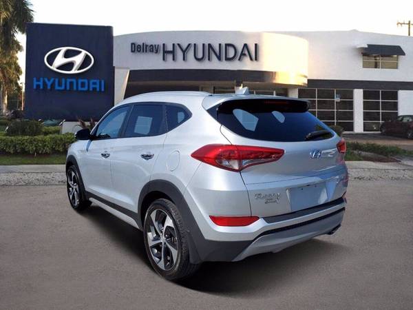 2018 Hyundai Tucson Limited - - by dealer - vehicle for sale in Delray Beach, FL – photo 9