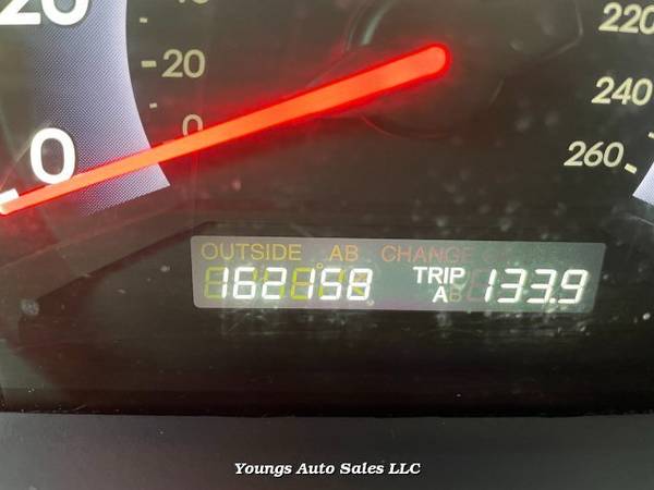 2007 Honda Odyssey EX-L 5-Speed Automatic - - by for sale in Fort Atkinson, WI – photo 11