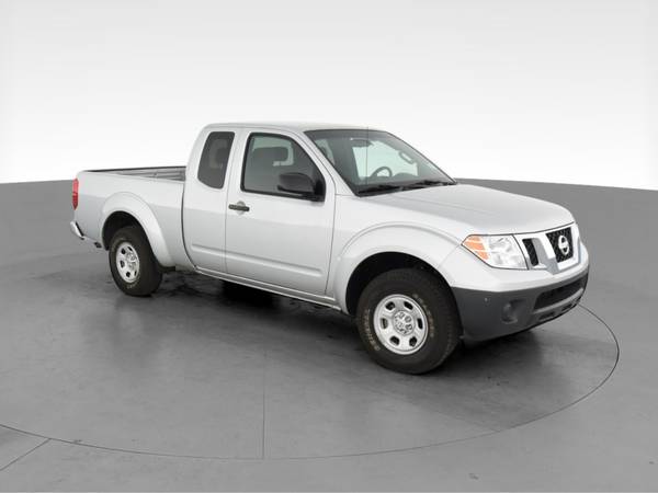 2017 Nissan Frontier King Cab SV Pickup 2D 6 ft pickup Gray -... for sale in Providence, RI – photo 15