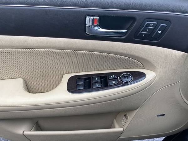 2009 Hyundai Genesis - Financing Available! - cars & trucks - by... for sale in Chantilly, WV – photo 20