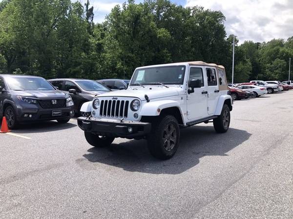 2018 Jeep Wrangler JK Unlimited Bright White Clearcoat - cars & for sale in Anderson, SC – photo 4