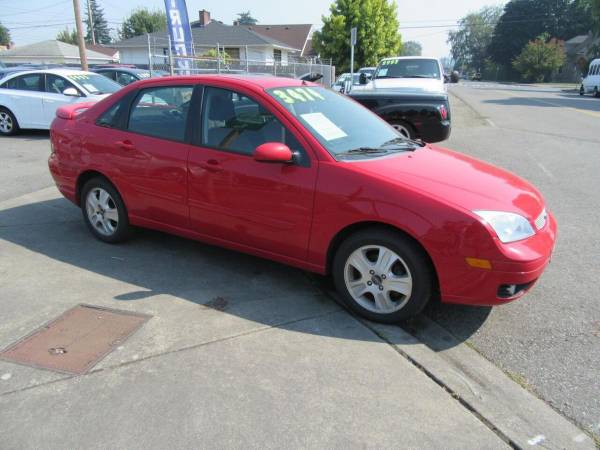 2005 Ford Focus ZX4 ST 4dr Sedan - Down Pymts Starting at $499 -... for sale in Marysville, WA – photo 3