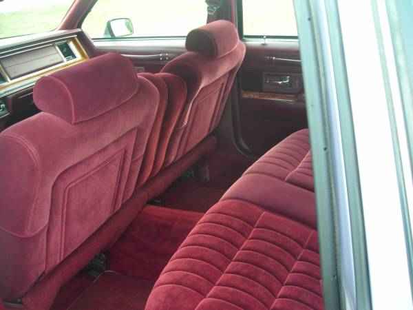 1994 Lincoln Town Car - cars & trucks - by owner - vehicle... for sale in Owasso, OK – photo 8