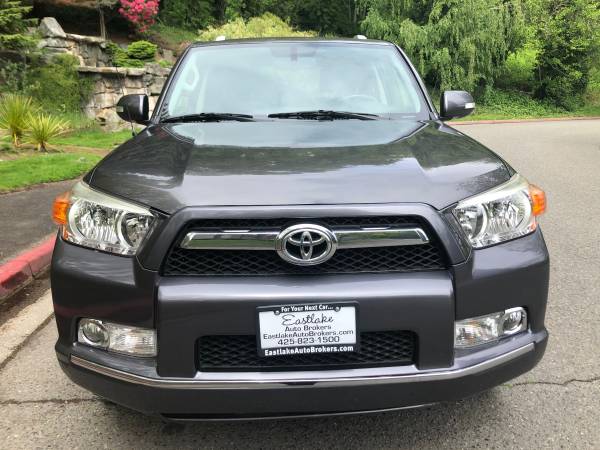 2013 Toyota 4runner SR5 4WD - Clean title, Alloys, Leather - cars for sale in Kirkland, WA – photo 2
