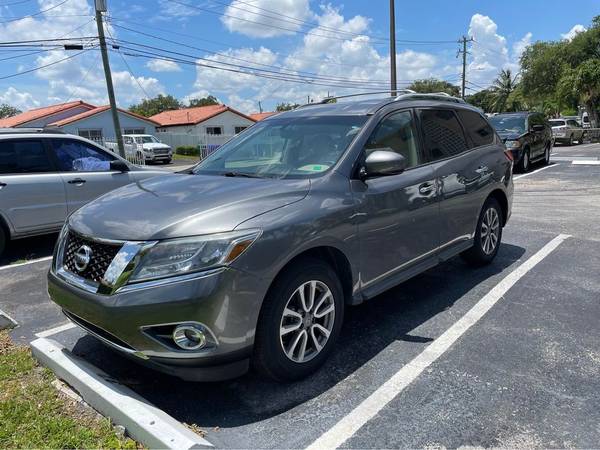 2016 Nissan Pathfinder for sale in Miami, FL – photo 2