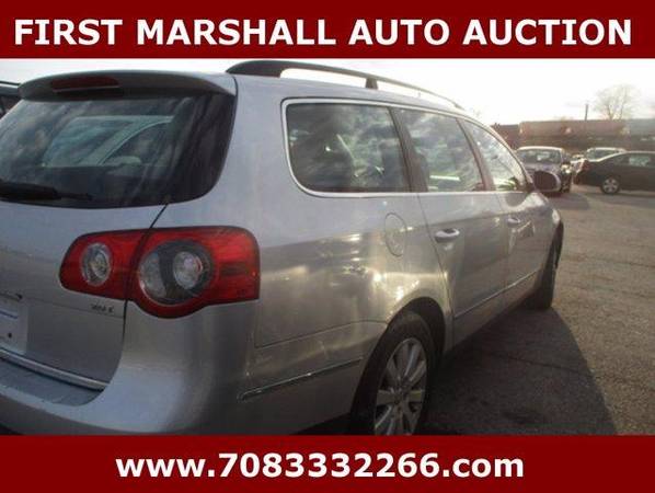2008 Volkswagen Passat Wagon Turbo - Auction Pricing for sale in Harvey, IL – photo 4