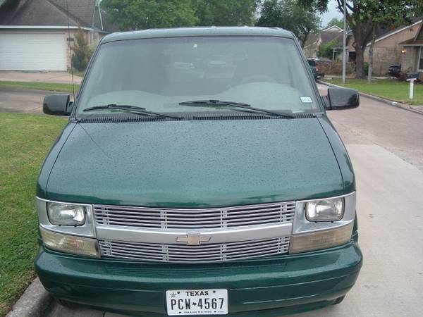 1998 CHEVY ASTRO VAN WITH CRAZY LOW MILES! - - by for sale in Houston, TX – photo 3