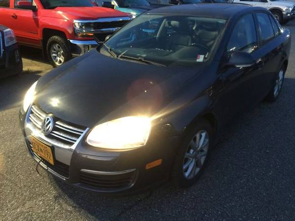 2010 Volkswagen Jetta - Financing Available! for sale in Fairbanks, AK – photo 2
