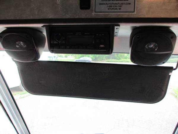 2015 Ford Super Duty F-59 Stripped Chassis 22 FOOT STEP VAN 19K for sale in south amboy, IL – photo 10