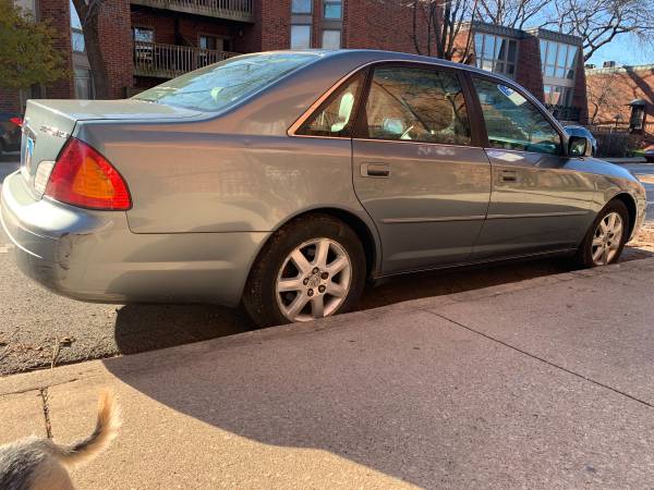 Toyota Avalon XLS - 2001 Good Condition Very Loved - cars & trucks -... for sale in Chicago, IL – photo 3