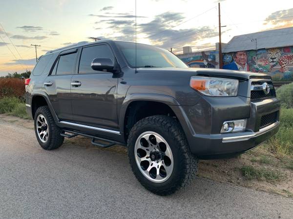 2012 Toyota 4Runner Limited 4WD 21k Mile Suspension Lift Custom Wheels for sale in Canon City, NM – photo 21