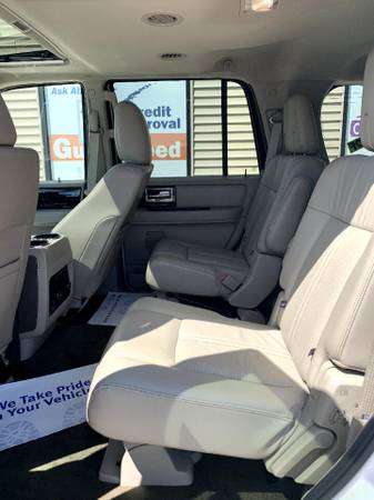 2017 Lincoln Navigator 4x4 Select - cars & trucks - by dealer -... for sale in Chesaning, MI – photo 8