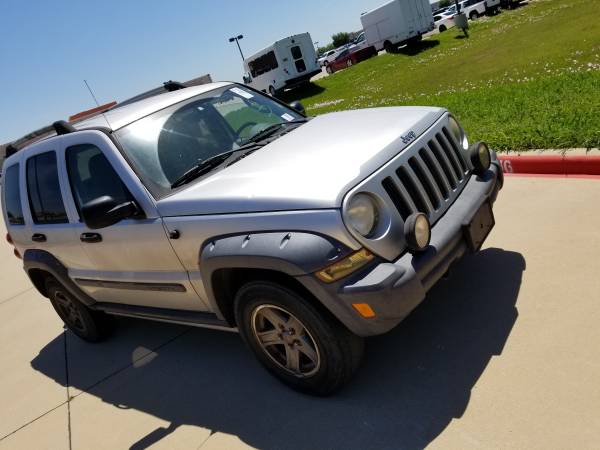 2006 Jeep Liberty Renegade silver auto Nice - - by for sale in Addison, TX – photo 3