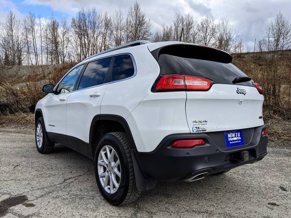 2017 Jeep Cherokee Latitude 4WD - - by dealer for sale in Anchorage, AK – photo 6