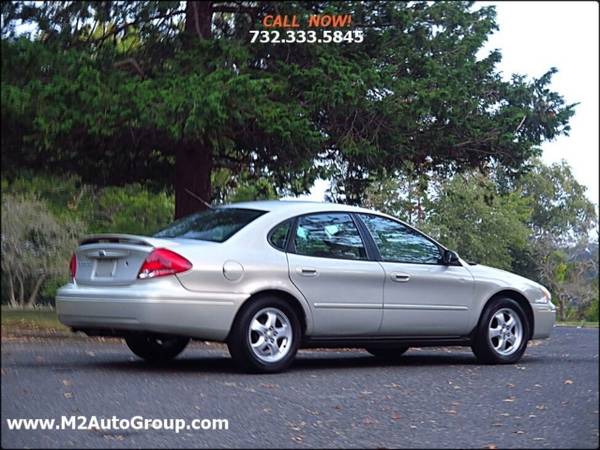 2005 Ford Taurus SE 4dr Sedan - cars & trucks - by dealer - vehicle... for sale in East Brunswick, NY – photo 5