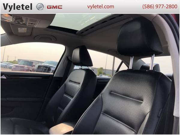 2017 Volkswagen Jetta sedan 1.8T SEL Auto - Volkswagen - cars &... for sale in Sterling Heights, MI – photo 19
