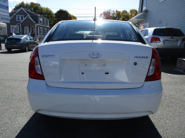 2009 HYUNDAI ACCENT GLS ONE OWNER CLEAN CARFAX 95K MILES for sale in Providence, RI – photo 5